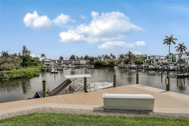 1200 Cherrystone CT B108, Naples, FL 34102