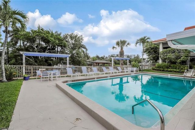 1200 Cherrystone CT B108, Naples, FL 34102