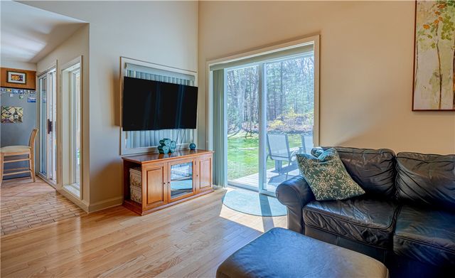 282 Byron Randall Road, Scituate, RI 02857