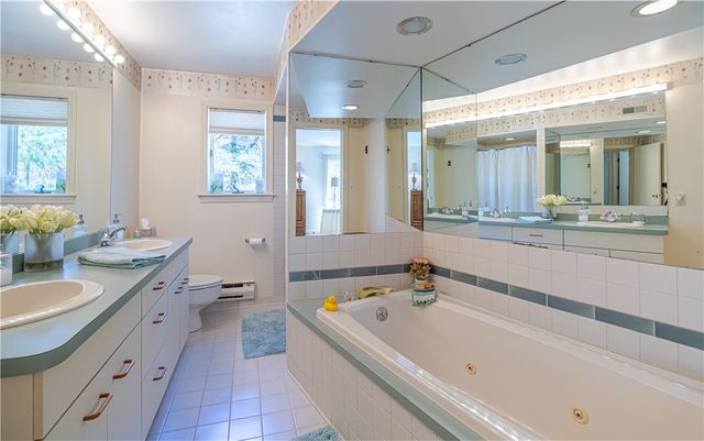 282 Byron Randall Road, Scituate, RI 02857