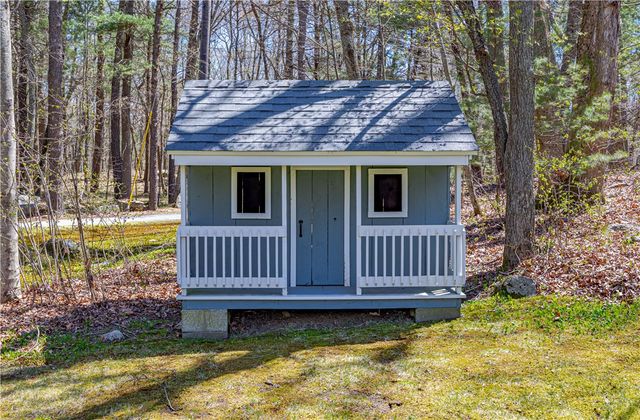 282 Byron Randall Road, Scituate, RI 02857