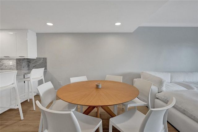 876 Jeffery St, Boca Raton, FL 33487