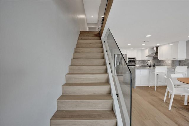 876 Jeffery St, Boca Raton, FL 33487