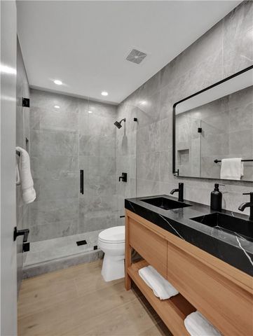 876 Jeffery St, Boca Raton, FL 33487