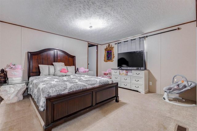 22 Road 5012, Cleveland, TX 77327
