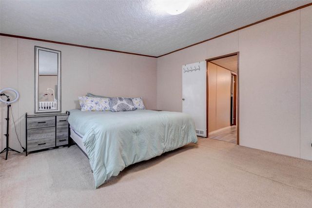 22 Road 5012, Cleveland, TX 77327