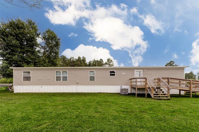 22 Road 5012, Cleveland, TX 77327