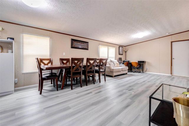 22 Road 5012, Cleveland, TX 77327