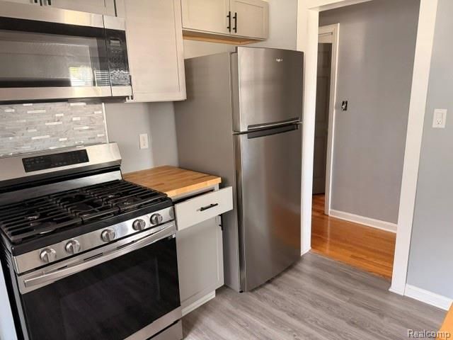 20055 Mark Twain Street, Detroit, MI 48235