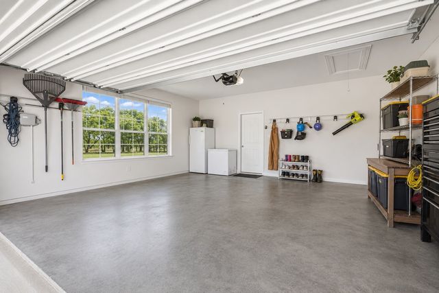 8382 Abner Road, Oak Ridge, TX 75161