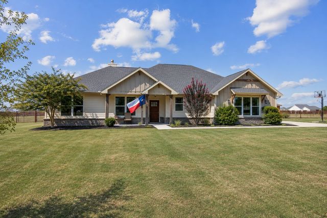 8382 Abner Road, Oak Ridge, TX 75161