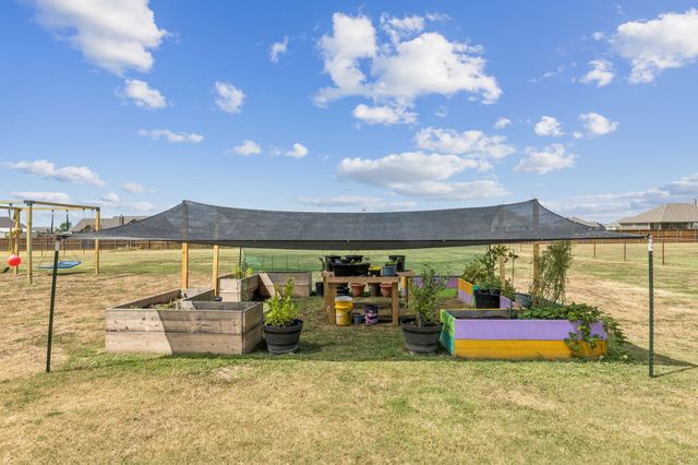 8382 Abner Road, Oak Ridge, TX 75161