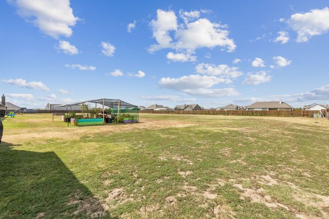 8382 Abner Road, Oak Ridge, TX 75161