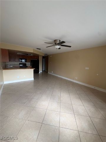 405 SE Van Loon TER B, Cape Coral, FL 33990