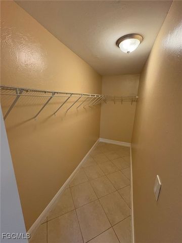 405 SE Van Loon TER B, Cape Coral, FL 33990