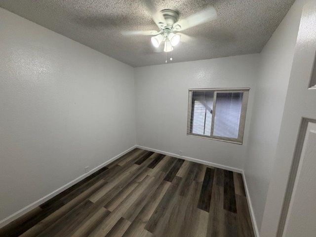 366 E El Paso Avenue, Fresno, CA 93720
