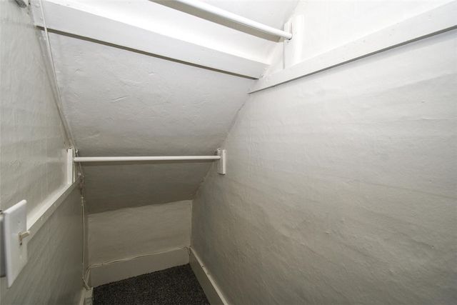 316 N Mckinnon Avenue, Gentry, AR 72734