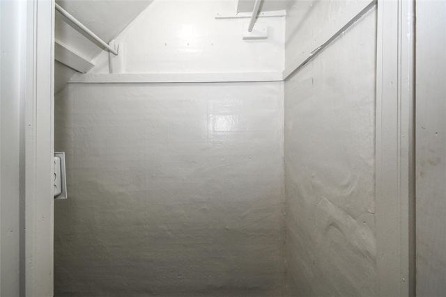 316 N Mckinnon Avenue, Gentry, AR 72734