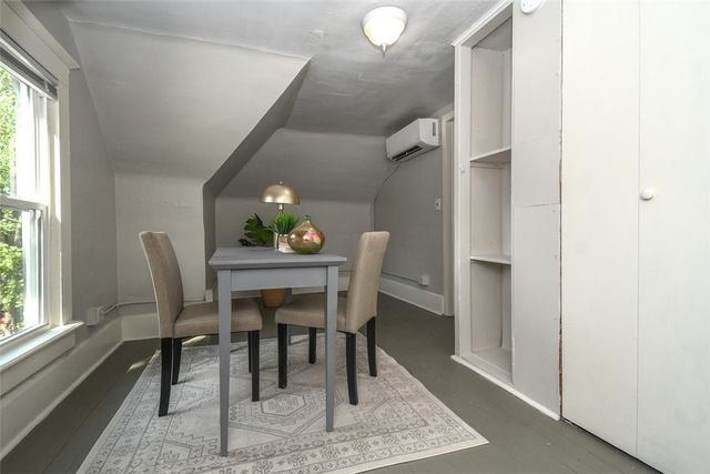 316 N Mckinnon Avenue, Gentry, AR 72734