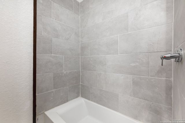 10235 Old Corpus Christi, San Antonio, TX 78223