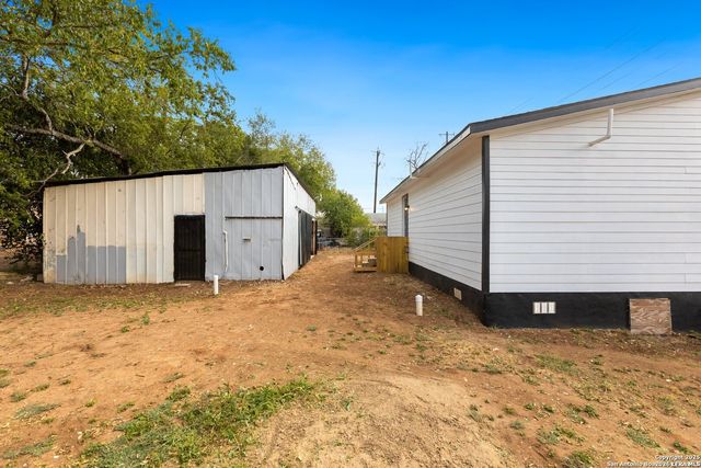 10235 Old Corpus Christi, San Antonio, TX 78223