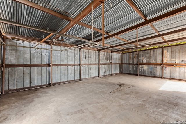 10235 Old Corpus Christi, San Antonio, TX 78223