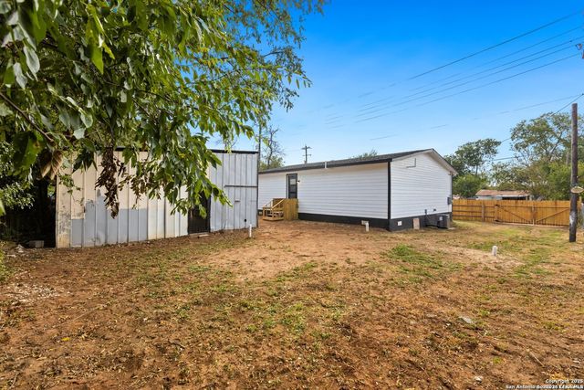 10235 Old Corpus Christi, San Antonio, TX 78223