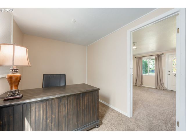 41536 MCKENZIE Hwy, Springfield, OR 97478