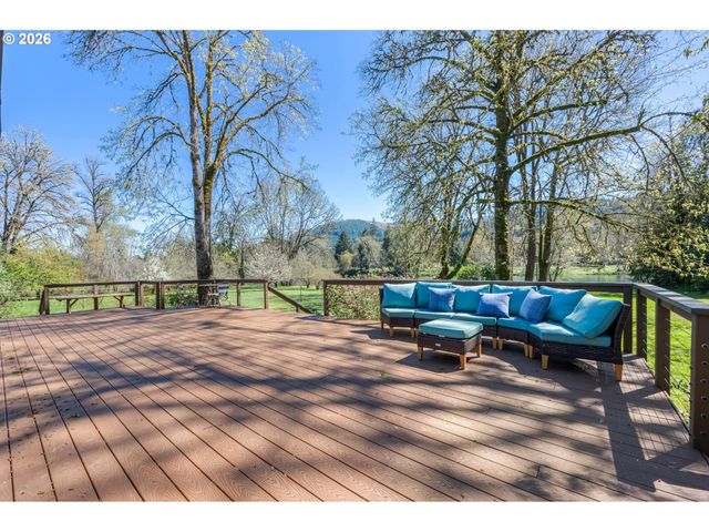 41536 MCKENZIE Hwy, Springfield, OR 97478