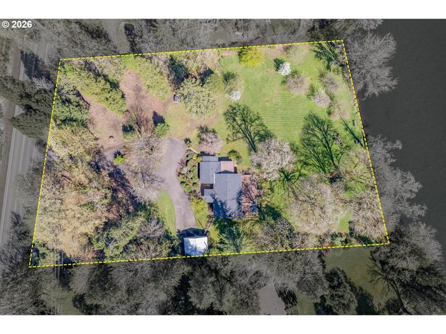 41536 MCKENZIE Hwy, Springfield, OR 97478