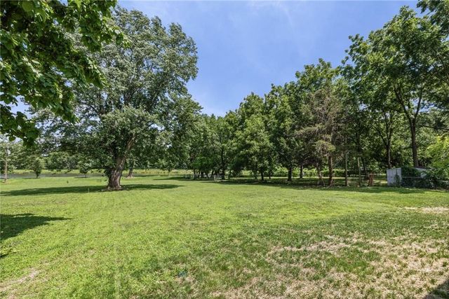 724 S Hamilton Street, Olathe, KS 66061