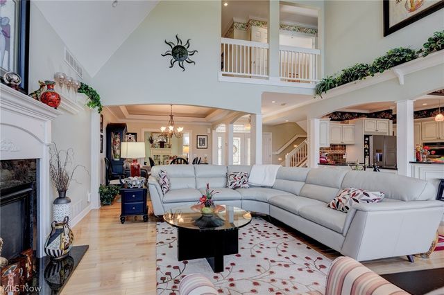 3836 Heron Watch Drive, Akron, OH 44319