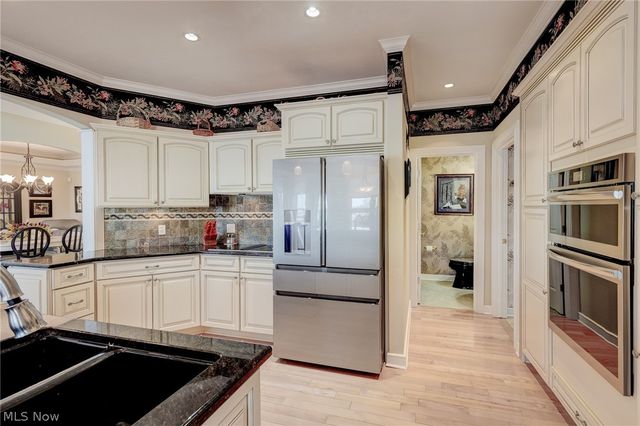 3836 Heron Watch Drive, Akron, OH 44319