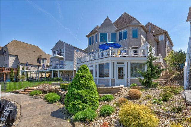 3836 Heron Watch Drive, Akron, OH 44319