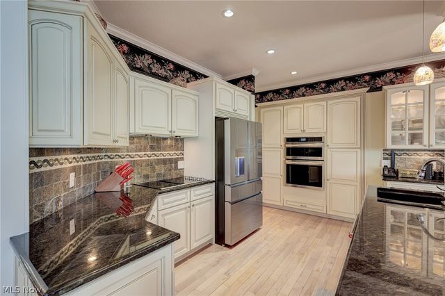 3836 Heron Watch Drive, Akron, OH 44319