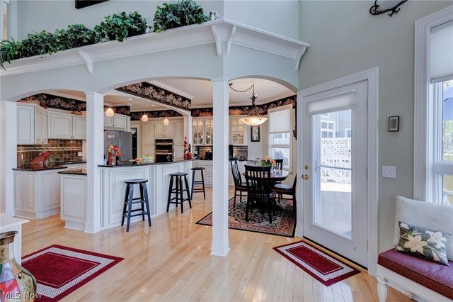 3836 Heron Watch Drive, Akron, OH 44319
