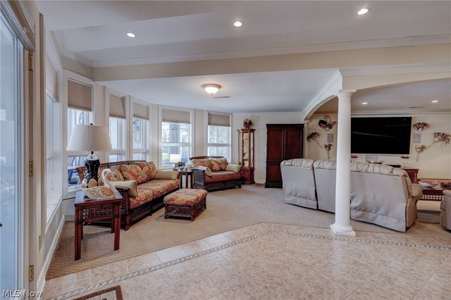 3836 Heron Watch Drive, Akron, OH 44319