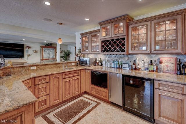 3836 Heron Watch Drive, Akron, OH 44319