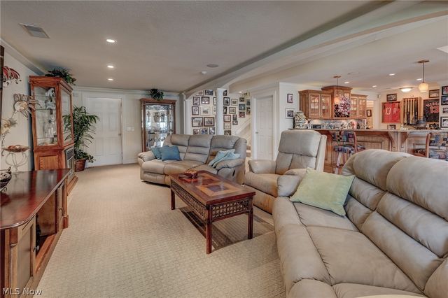 3836 Heron Watch Drive, Akron, OH 44319