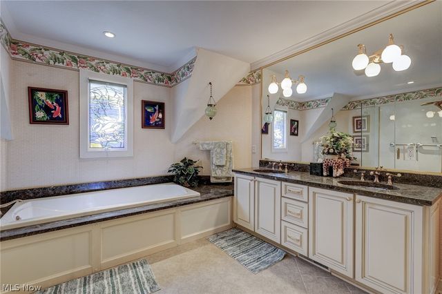 3836 Heron Watch Drive, Akron, OH 44319