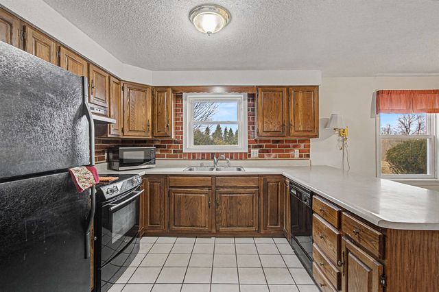 220 South Street, South Hero, VT 05486
