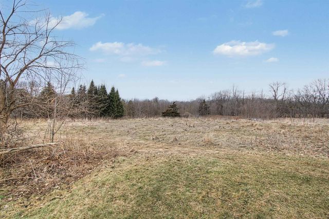 220 South Street, South Hero, VT 05486