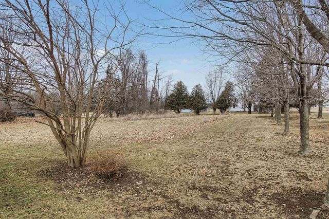 220 South Street, South Hero, VT 05486