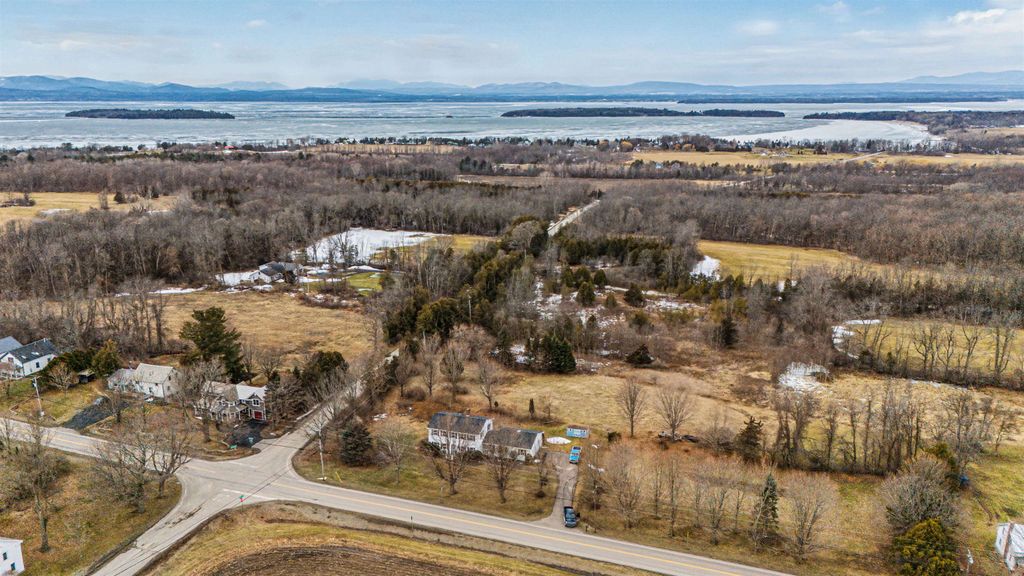 220 South Street, South Hero, VT 05486