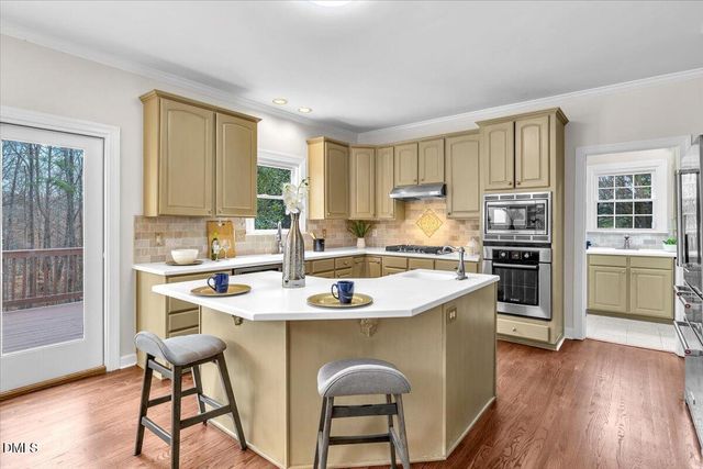 10904 Brimfield Court, Raleigh, NC 27614