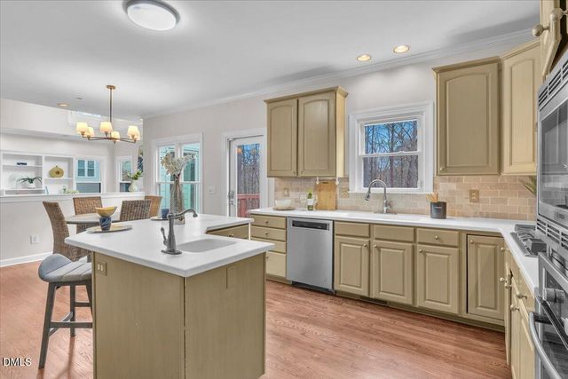 10904 Brimfield Court, Raleigh, NC 27614