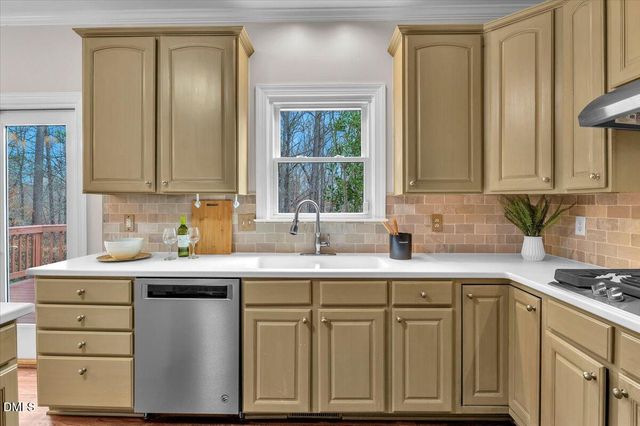 10904 Brimfield Court, Raleigh, NC 27614