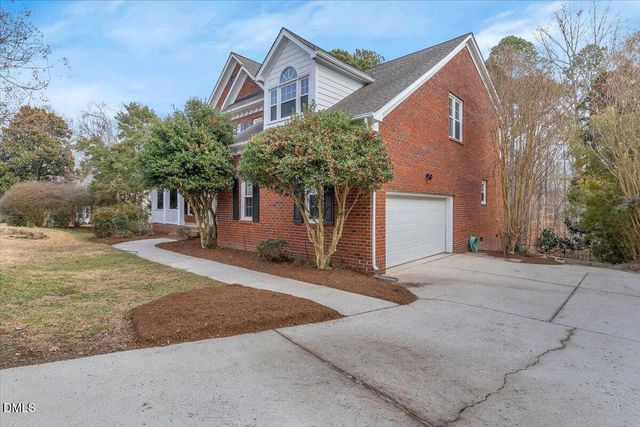 10904 Brimfield Court, Raleigh, NC 27614