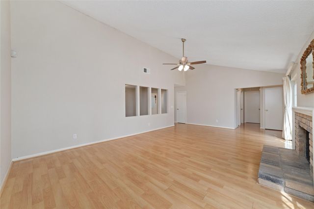 3131 E Heatherock Circle, Sugar Land, TX 77479