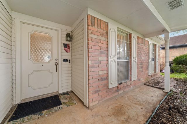 3131 E Heatherock Circle, Sugar Land, TX 77479